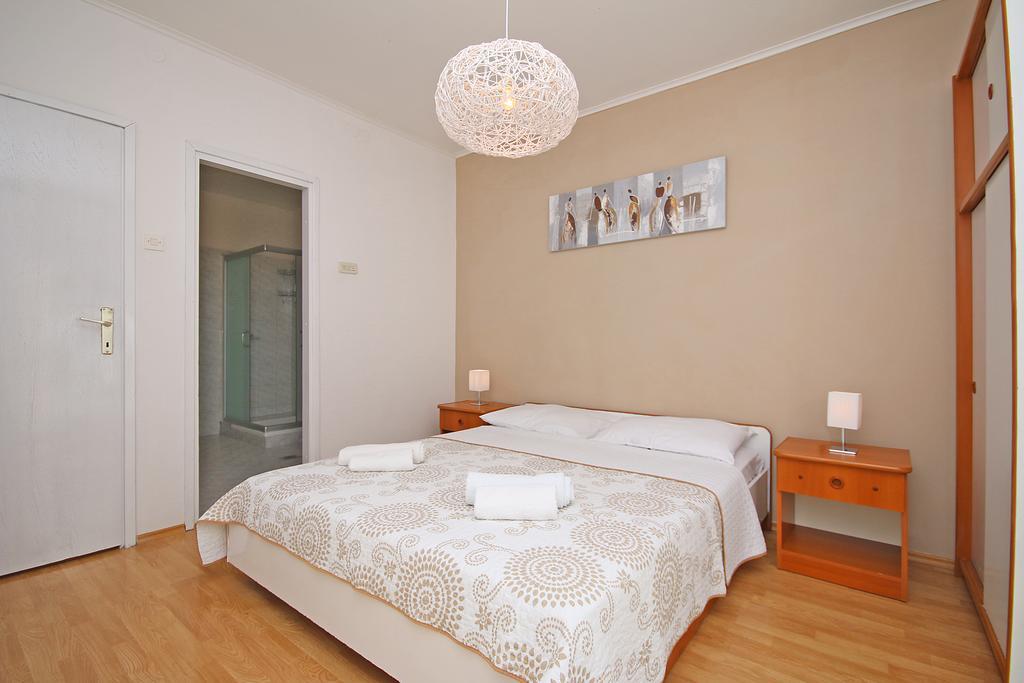 Brela Beach House Esterno foto