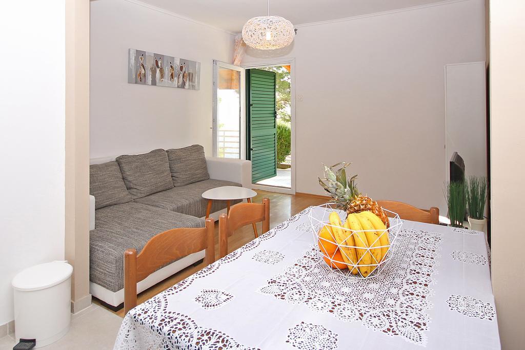 Brela Beach House Esterno foto